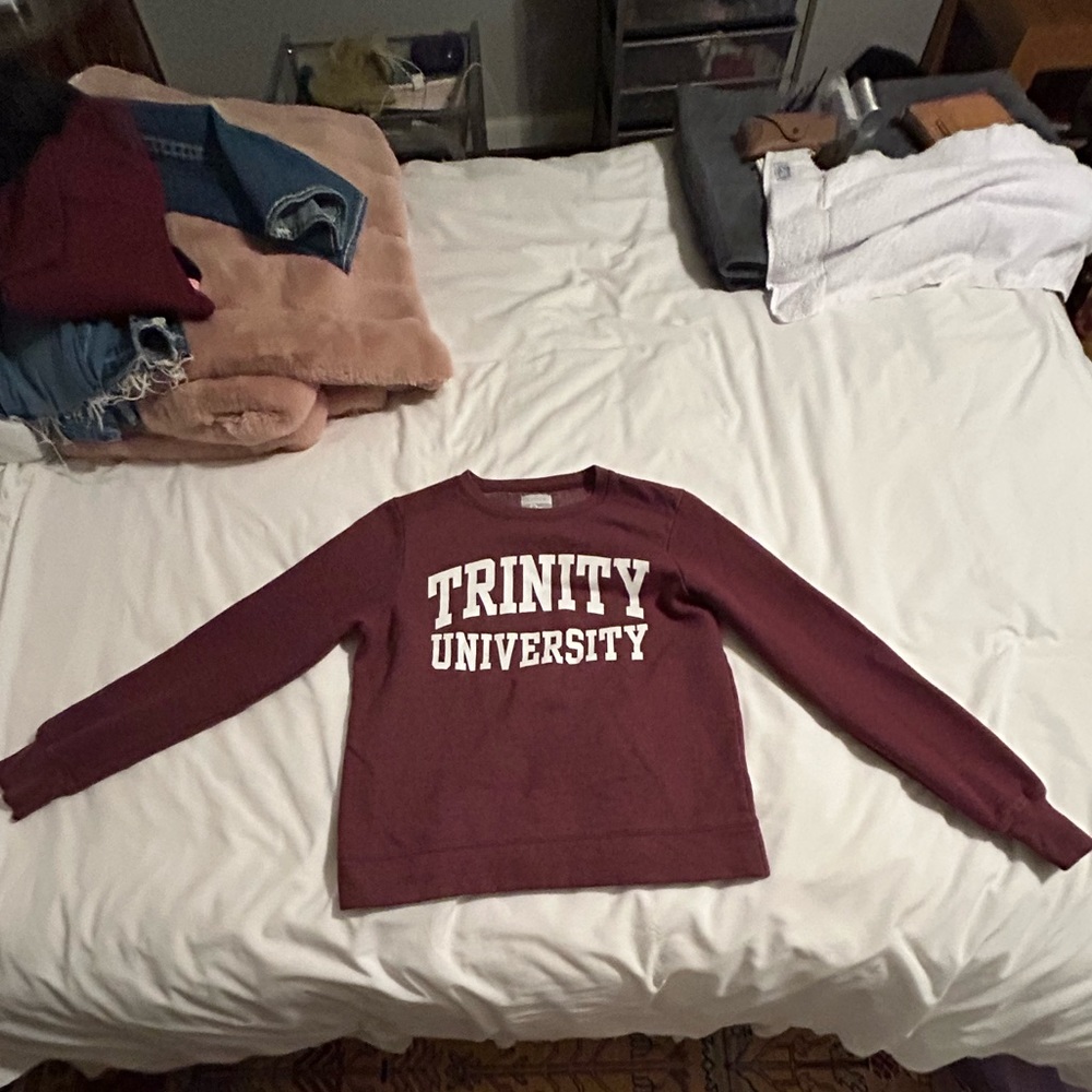 Trinity University Women’s Crewneck